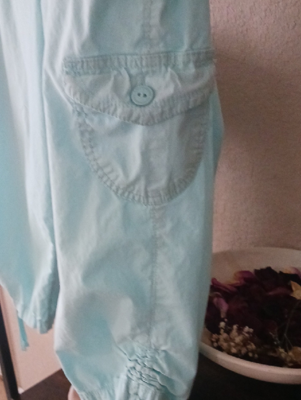 Gloria Vanderbilt Mint Green Capri Pants - Picture 5 of 16